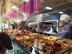 自助取餐区-老人和饭店(淮海中路店)