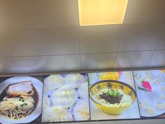 -食惠里小笼包面馆(越秀店)