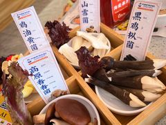 -阿婆情腊排骨火锅(金虹路店)