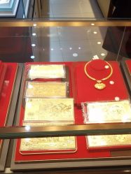 -东方福珠宝( 青岛店)