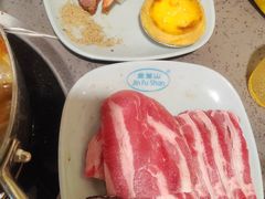 -金滏山烤肉·海鲜·火锅自助餐厅(襄阳万达店)