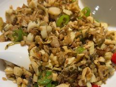 -老唐三下锅 ·张家界地标美食(溪布街店)