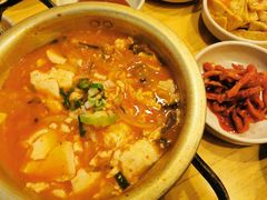 猪颈肉泡菜汤-金北顺大锅家(신사본점)