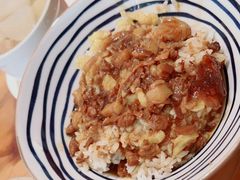 -红猪卤肉饭(大西洋美食城店)