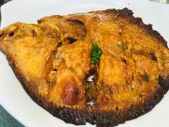 匠心烤多宝鱼-永红源·啤酒烧烤海鲜大排档(台柳路店)
