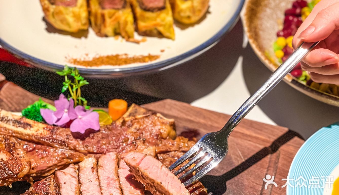 南京平价西餐厅｜百元吃战斧牛排🉐️免费布置