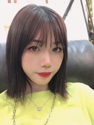-花岐款式专研健康美甲沙龙