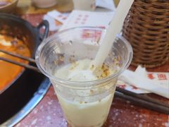 -赵美丽·重庆社区火锅·直营店(火车东站·中豪国际店)