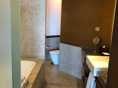 -上海外滩茂悦大酒店