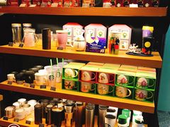 零售区-星巴克(成都机场T2店)