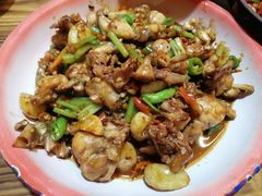 -老三样·美食研究中心(世贸路店)