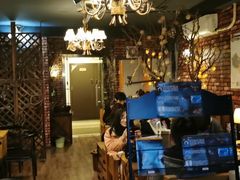 -MAX伯爵趣味互动密室逃脱(大坪D馆店)
