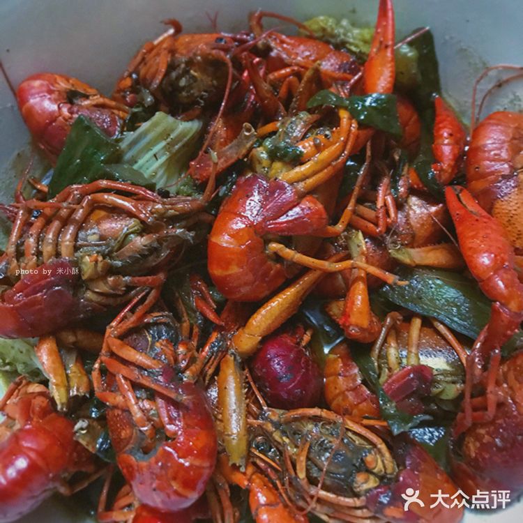 在家吃小龙虾 吃虾吃虾 小龙虾 夏天要吃小龙虾