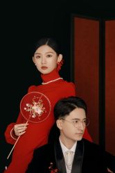 -至臻微拉婚纱摄影