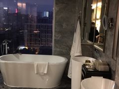 -榛悦隆堡成都酒店(春熙路太古里店)