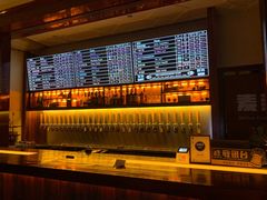-麦落精酿啤酒餐吧(先农大院店)