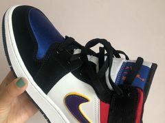 -Air Jordan(世贸天阶店)