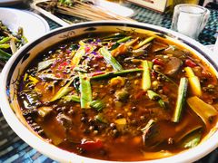 -去吃小龙虾·江湖菜·烧烤(南滨路店)