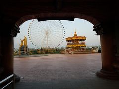 -凤凰欢乐大世界