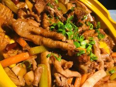 -多嘴超级肉蟹煲(杉杉国潮主题店)
