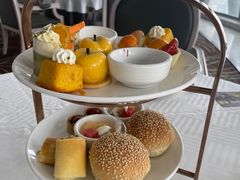 -广州塔卢特斯法国旋转餐厅