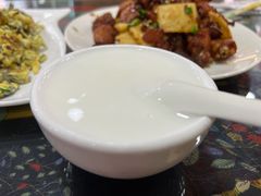 -泸沽肴(泸沽湖大洛水村农村信用社旁店)