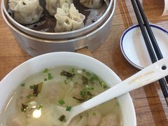 鲜肉小馄饨-景芳周大姐(国大城市广场店)