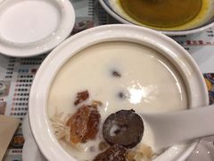 冰糖雪耳双皮奶-广信牛奶甜品世家(台东店)