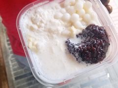白雪黑糯米豆花儿-甜心闲生传统手工冰粉(奎星楼店)