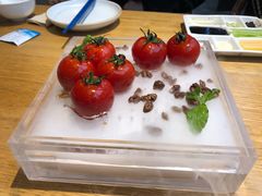 番茄脆菇沙拉-小大董·烤鸭(五棵松店)