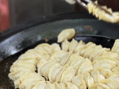 -锅贴王小吃(南大街店)