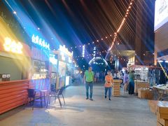 -绿地风尚天地广场