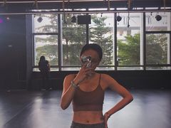 -懒人Club健身(卓越时代广场店)