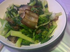 -霄汉牛三鲜湖北砂锅菜(万松园2店)