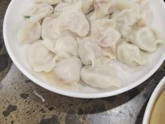 -周家大连水饺(美专校街店)