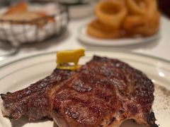 -Wolfgang’s Steakhouse 沃夫冈牛排馆(上海白玉兰广场店)