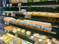 面包甜点陈列柜-仟吉KenGee(国贸360店)