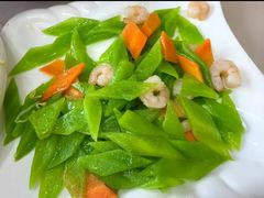 -老码头黑皮肘子锅包肉熏酱水饺(文政街店)