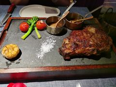 现切澳洲500天谷饲纯血肉眼和牛排m9&nbsp;300g-弦月窗LUNETTE BY AMANDA(复兴路店)