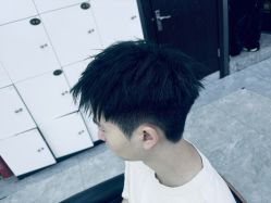 -藤野造型烫发染发