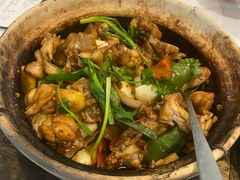 啫啫牛蛙-粤·啫啫