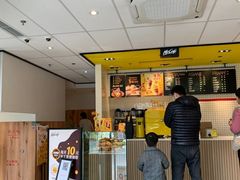 -麦当劳(浦江镇绿地乐和城店)