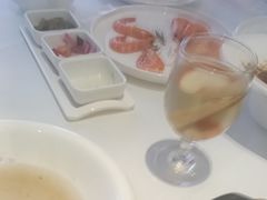 -万龙洲海鲜(大兴绿地缤纷城店)