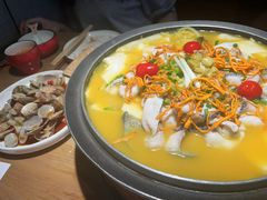 -山城外·非遗酸菜鱼(蜀都万达店)