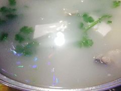 -泸沽肴(泸沽湖大洛水村农村信用社旁店)