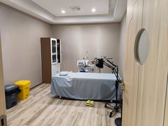 -德希堂中医馆·艾灸·推拿·针灸