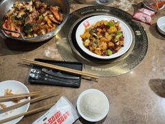 -七欣天香辣蟹火锅(上海银亿滨江店)