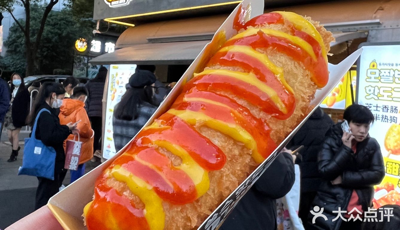 每次路过都要排队的热狗🌭️芝士控冲啊