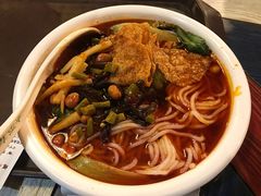 -水平有限螺蛳粉(宏达大厦店)