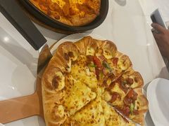 金枕榴莲多多披萨-必胜客(砂之船中东奥莱店)